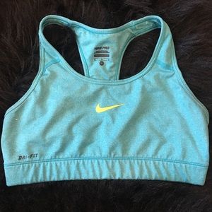 Nike Pro Sports Bra